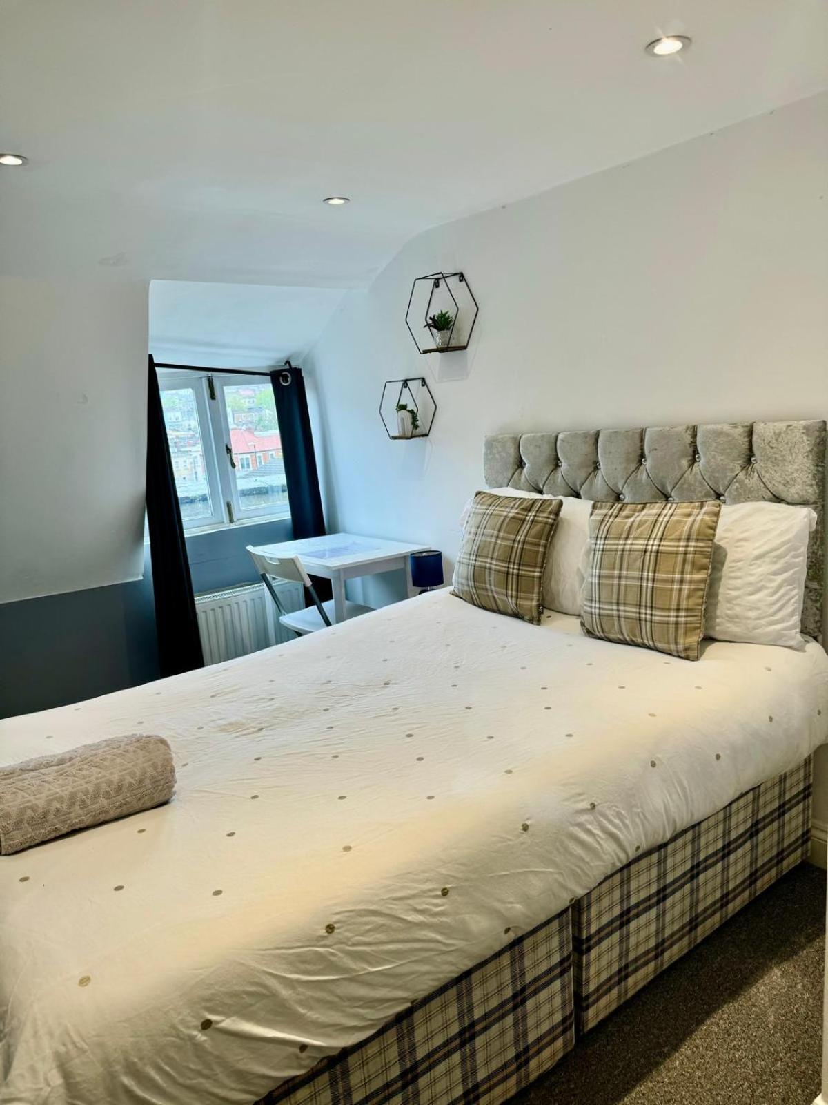 Lovely City Centre Room Bristol Esterno foto