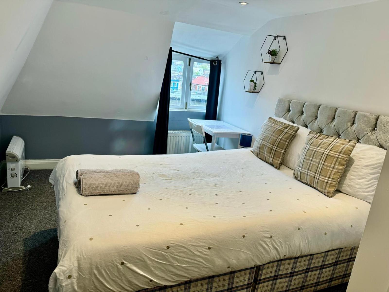 Lovely City Centre Room Bristol Esterno foto